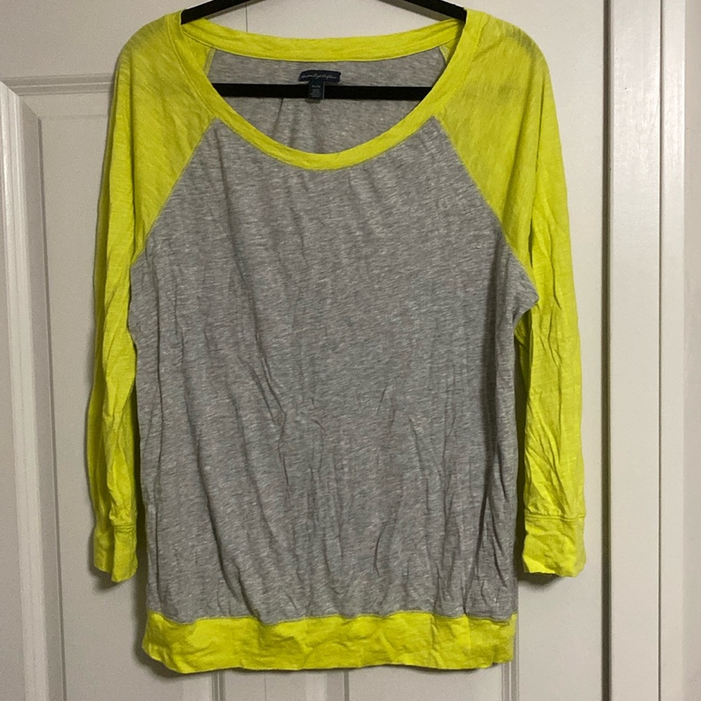 American Eagle Top